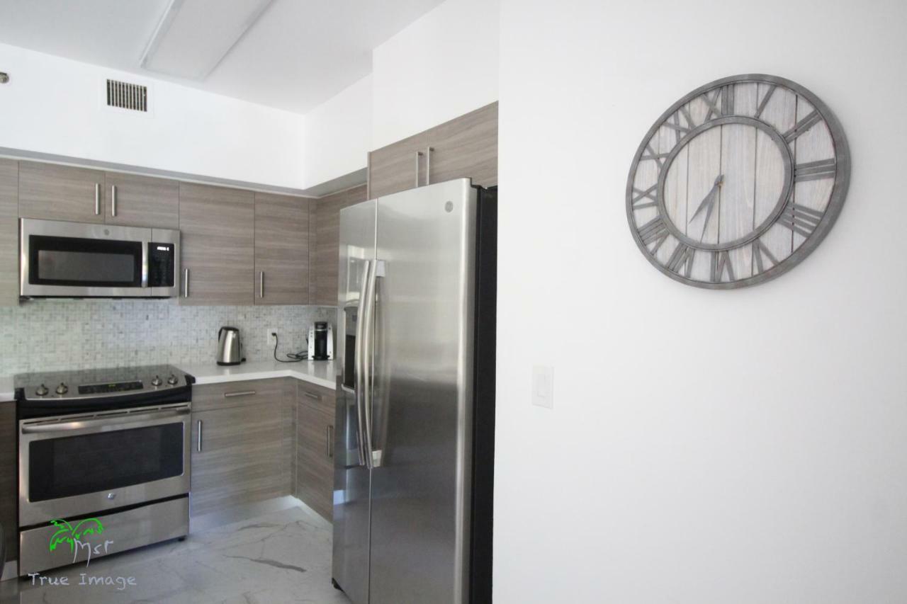 Yacht Club At Aventura 2 Bed 2 Bath Luxurius Cozy Brand New Apartment Ngoại thất bức ảnh