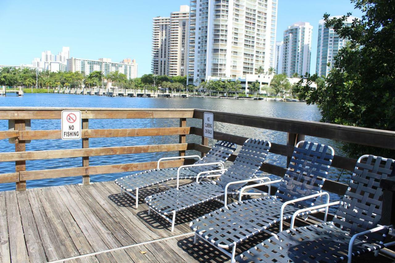 Yacht Club At Aventura 2 Bed 2 Bath Luxurius Cozy Brand New Apartment Ngoại thất bức ảnh