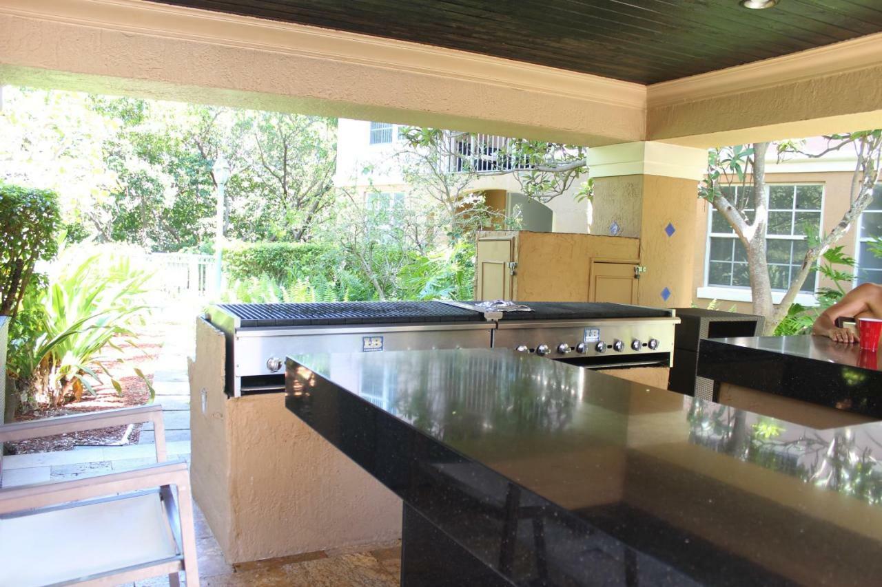 Yacht Club At Aventura 2 Bed 2 Bath Luxurius Cozy Brand New Apartment Ngoại thất bức ảnh