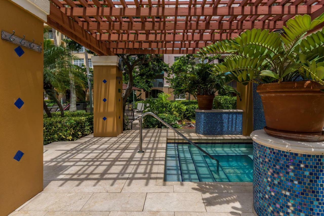 Yacht Club At Aventura 2 Bed 2 Bath Luxurius Cozy Brand New Apartment Ngoại thất bức ảnh