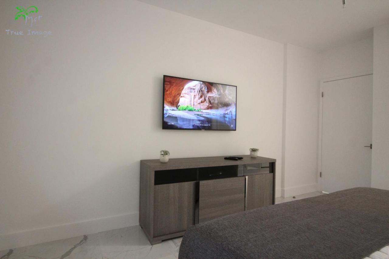 Yacht Club At Aventura 2 Bed 2 Bath Luxurius Cozy Brand New Apartment Ngoại thất bức ảnh
